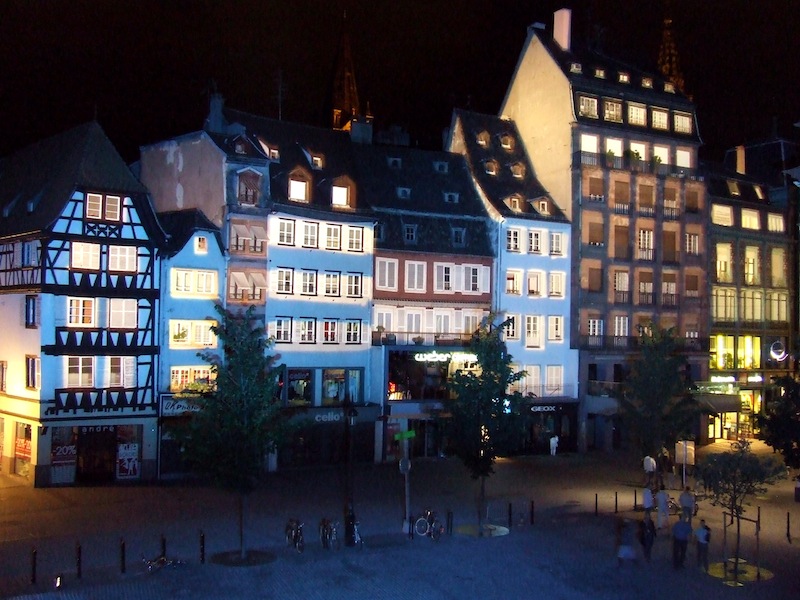 Strasbourg_place_Kleber_2